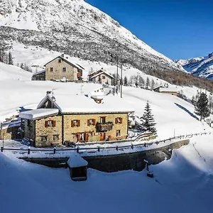 Luleta Bed & Breakfast