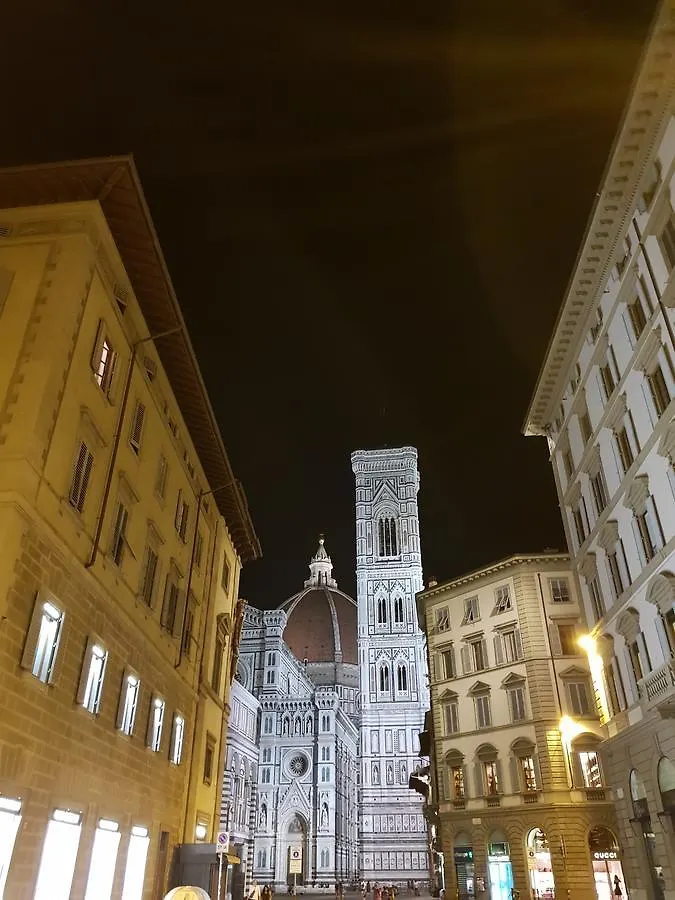 Lady Luna B&B Florence 3*,